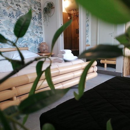 Le Boutique Luxury Rooms Diffused In Historic Center Fiumicino Luaran gambar