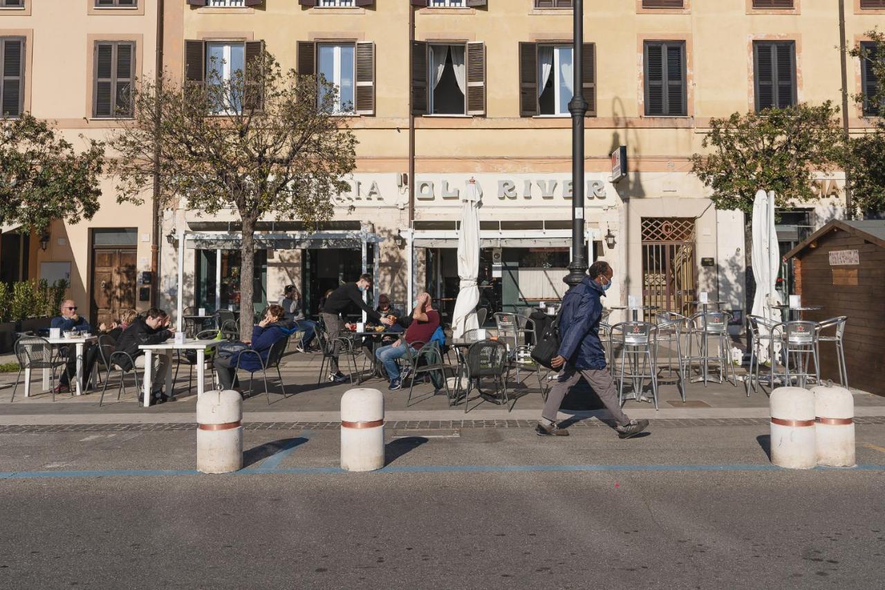 Le Boutique Luxury Rooms Diffused In Historic Center Fiumicino Luaran gambar