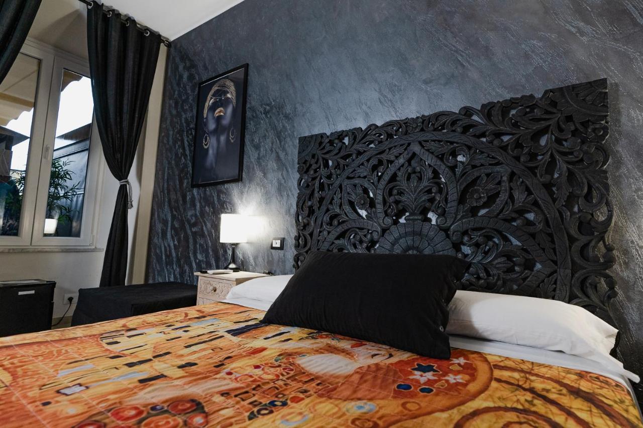 Le Boutique Luxury Rooms Diffused In Historic Center Fiumicino Luaran gambar