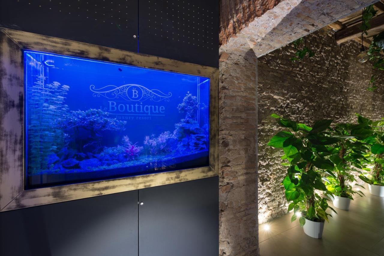 Le Boutique Luxury Rooms Diffused In Historic Center Fiumicino Luaran gambar